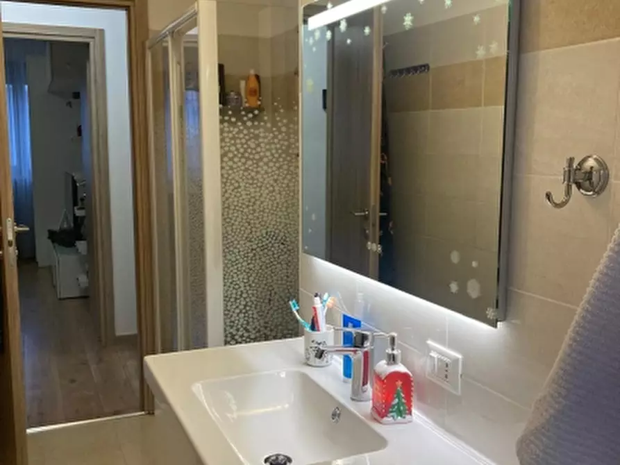 Immagine 15 di Appartamento in vendita  a Udine