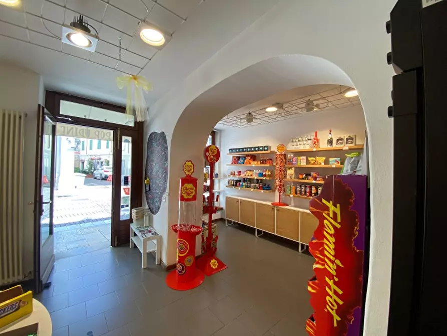 Immagine 12 di Licenza in vendita  a Udine