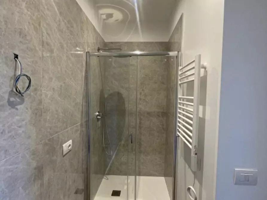 Immagine 12 di Appartamento in vendita  a Udine