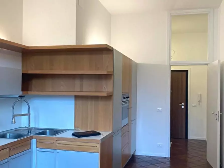 Immagine 6 di Appartamento in vendita  a Udine