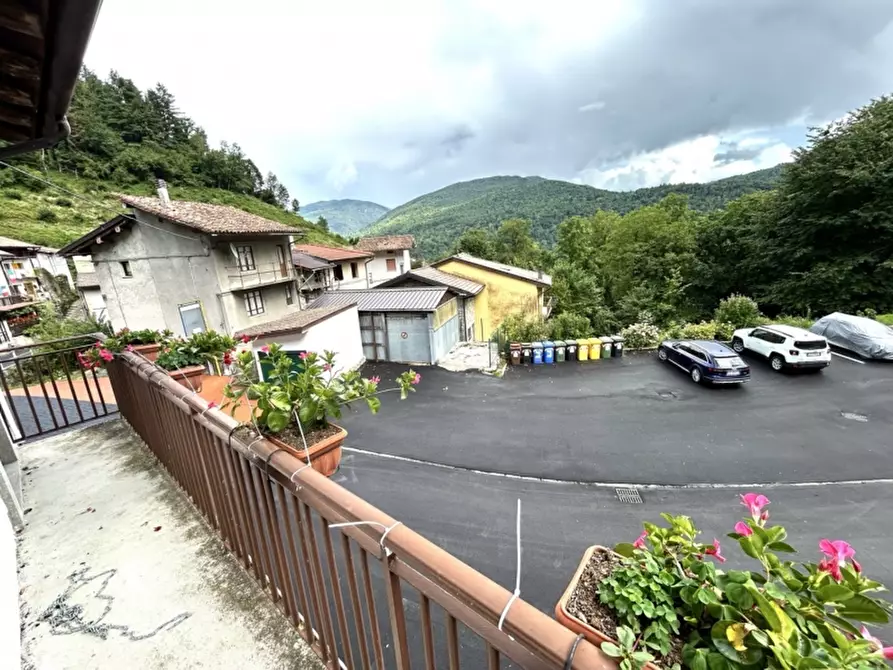 Immagine 15 di Casa indipendente in vendita  a Taipana