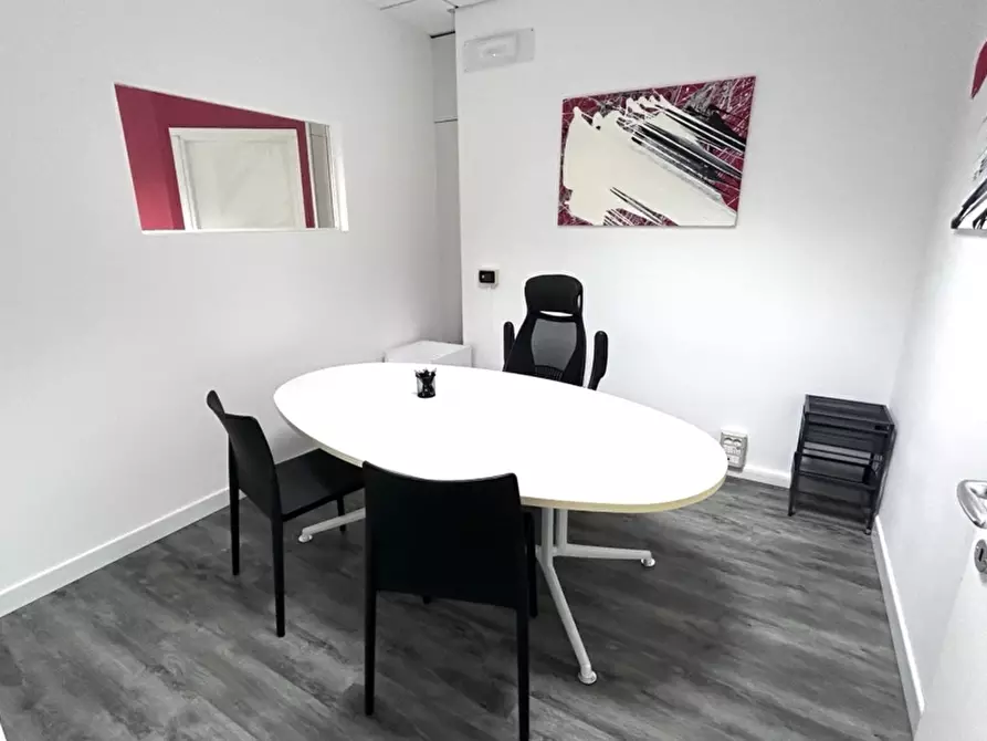 Immagine 1 di Ufficio in affitto  a Tavagnacco