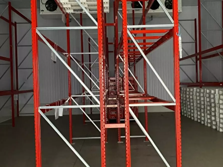 Immagine 4 di Capannone industriale in vendita  in Via Tonutti a Fagagna