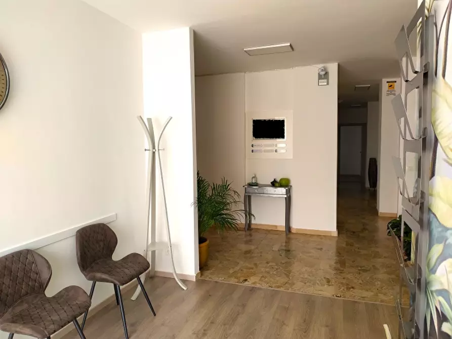 Immagine 6 di Ufficio in affitto  a Udine