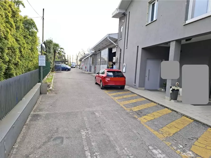 Immagine 36 di Capannone industriale in vendita  a Tricesimo