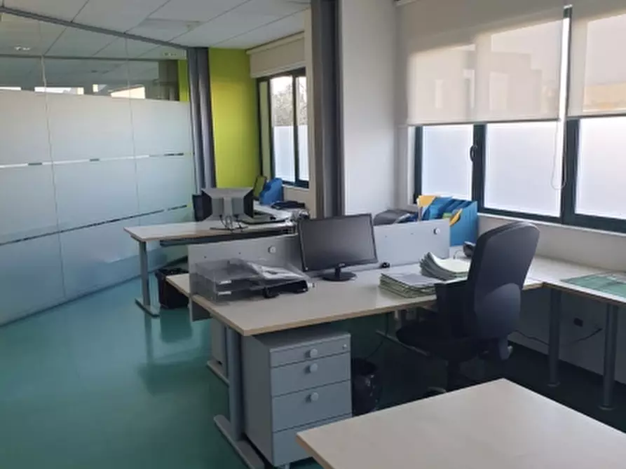 Immagine 3 di Ufficio in affitto  a Martignacco