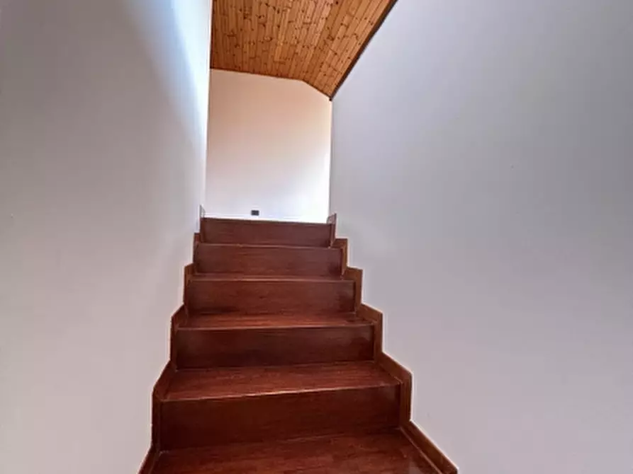 Immagine 17 di Villetta a schiera in vendita  a Udine