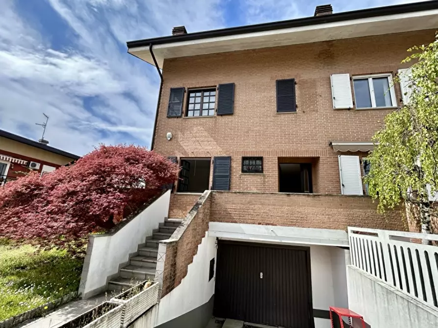 Immagine 22 di Villetta a schiera in vendita  a Udine