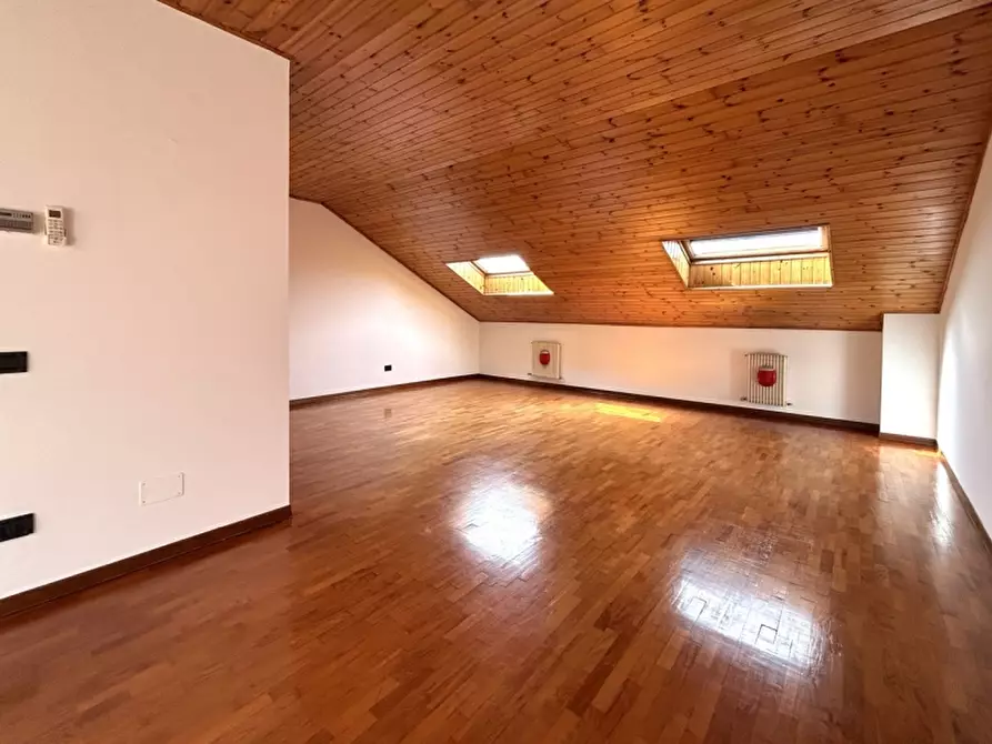 Immagine 19 di Villetta a schiera in vendita  a Udine