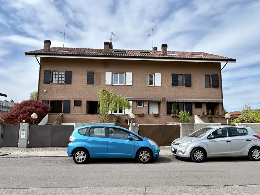 Immagine 25 di Villetta a schiera in vendita  a Udine