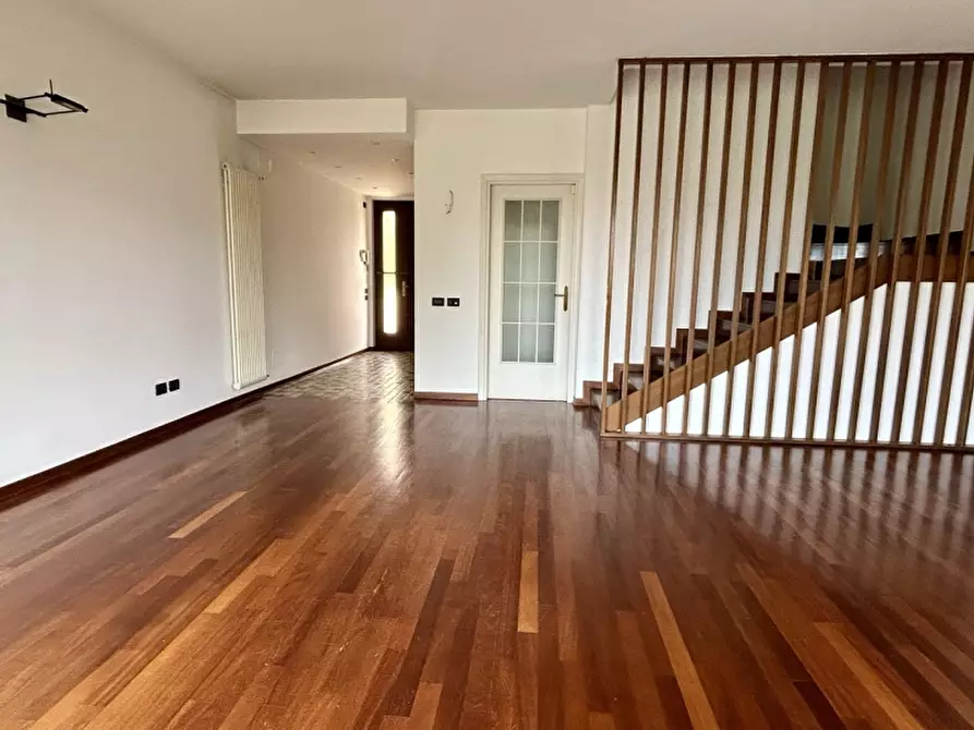 Immagine 4 di Villetta a schiera in vendita  a Udine