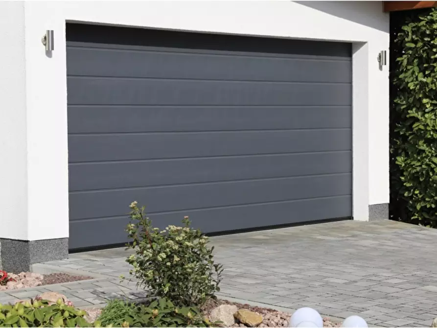 Immagine 1 di Garage in affitto  a Udine