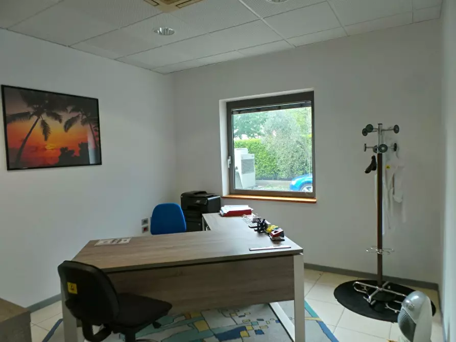 Immagine 3 di Ufficio in affitto  a Buja