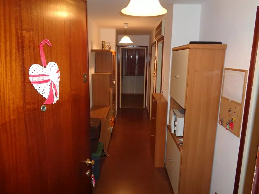 Immagine 3 di Stanza singola in affitto  a Udine