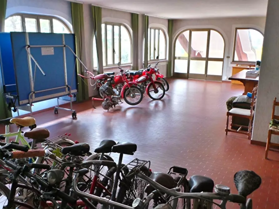 Immagine 17 di Villa in vendita  in Via Divisione Julia a Majano