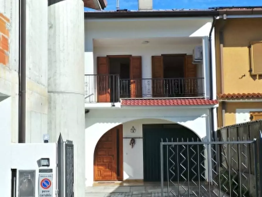 Immagine 1 di Casa indipendente in affitto  a Buja