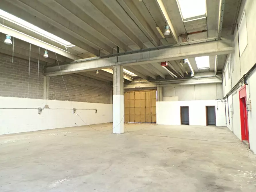 Immagine 6 di Capannone industriale in vendita  in Strada di Salt a Remanzacco