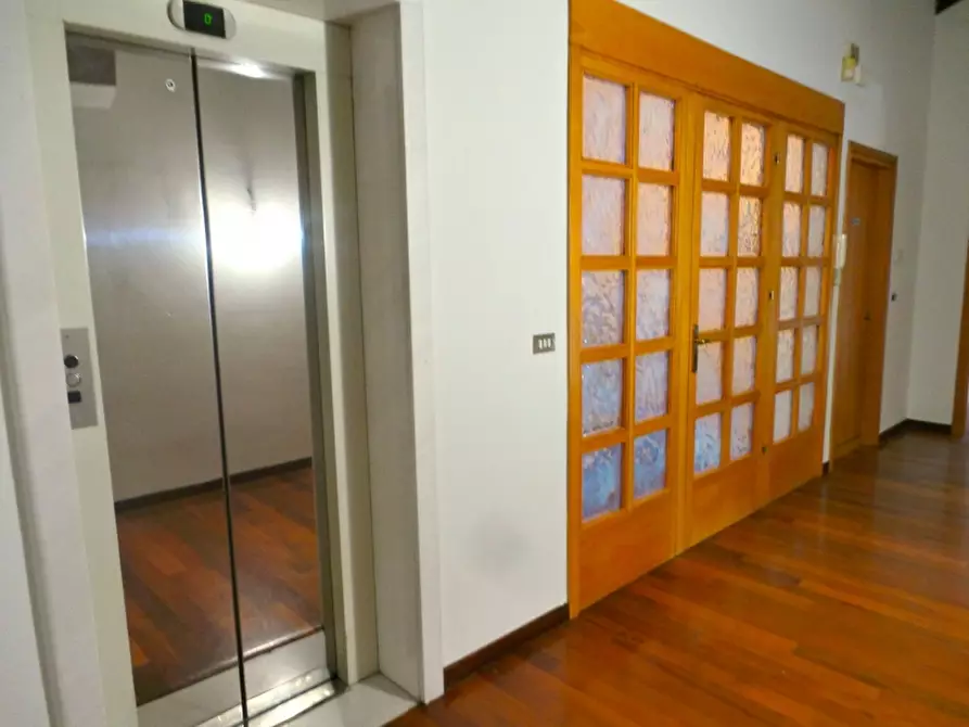Immagine 7 di Ufficio in affitto  in Via Carducci 44 a Udine