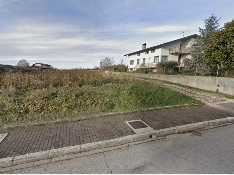 Immagine 2 di Terreno residenziale in vendita  in Via Martini a Martignacco