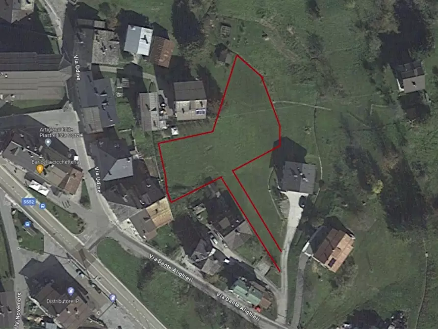 Immagine 1 di Terreno residenziale in vendita  a Forni Di Sopra