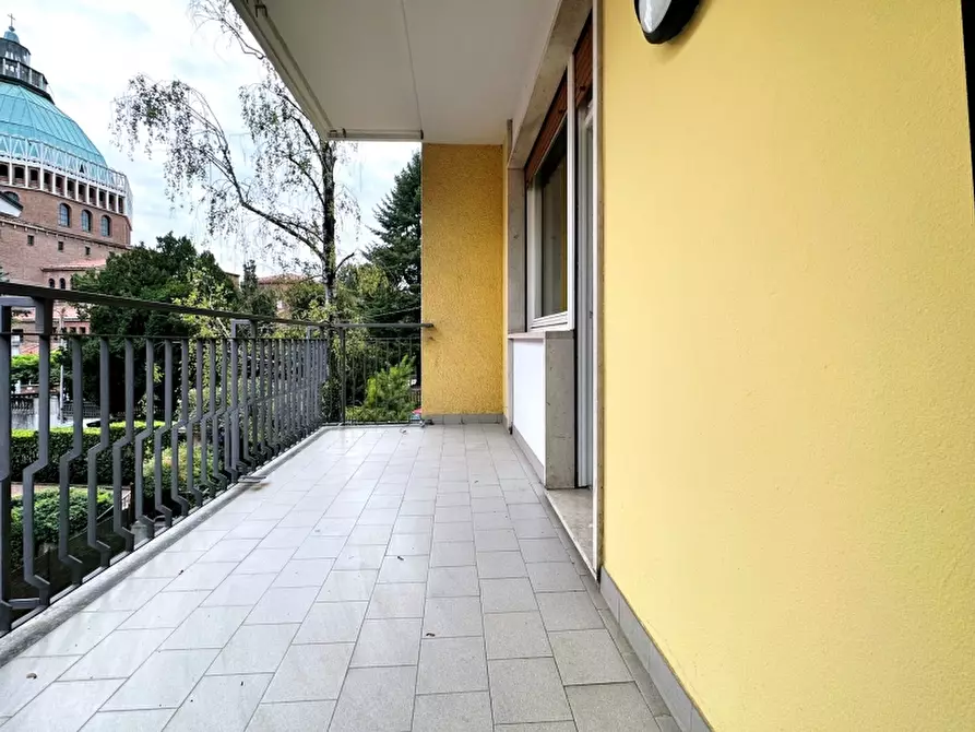 Immagine 1 di Appartamento in affitto  in Via Fiume a Varese