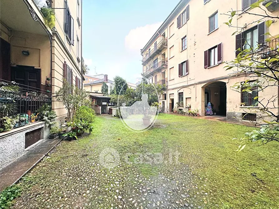 Immagine 16 di Appartamento in vendita  in Via Piero della Francesca a Milano