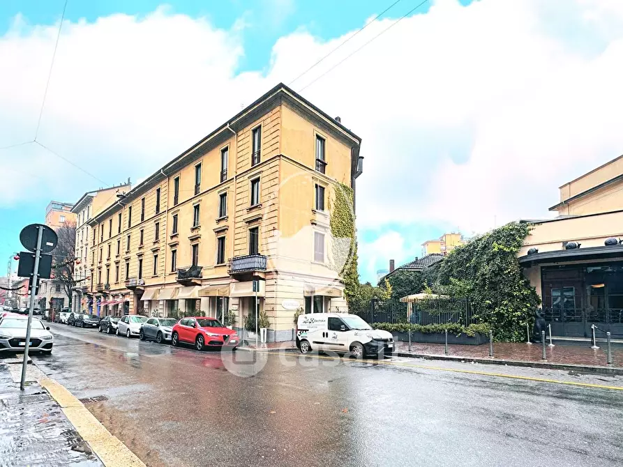 Immagine 17 di Appartamento in vendita  in Via Piero della Francesca a Milano