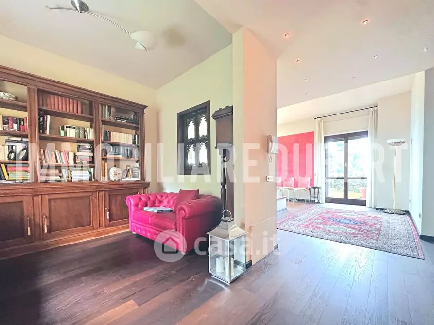 Immagine 12 di Villa in vendita  in Via dei Boderi 10 a Varese