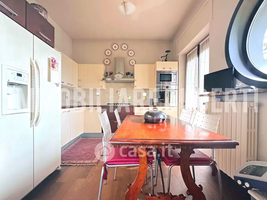 Immagine 13 di Villa in vendita  in Via dei Boderi 10 a Varese