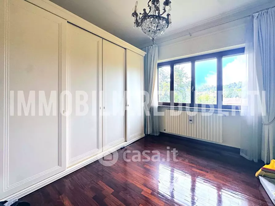 Immagine 18 di Villa in vendita  in Via dei Boderi 10 a Varese