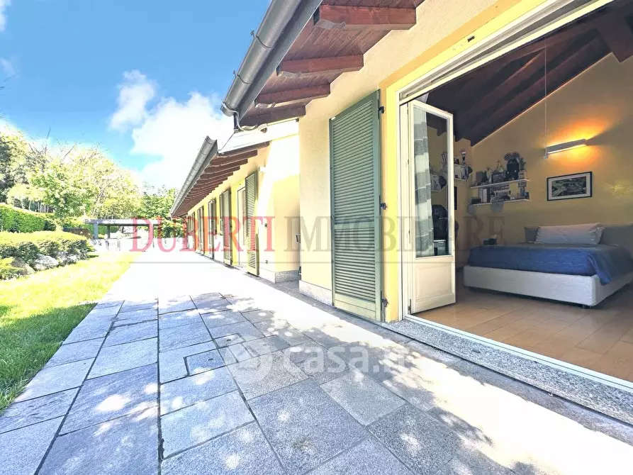 Immagine 17 di Villa in vendita  in Via Giosuè Carducci a Bodio Lomnago