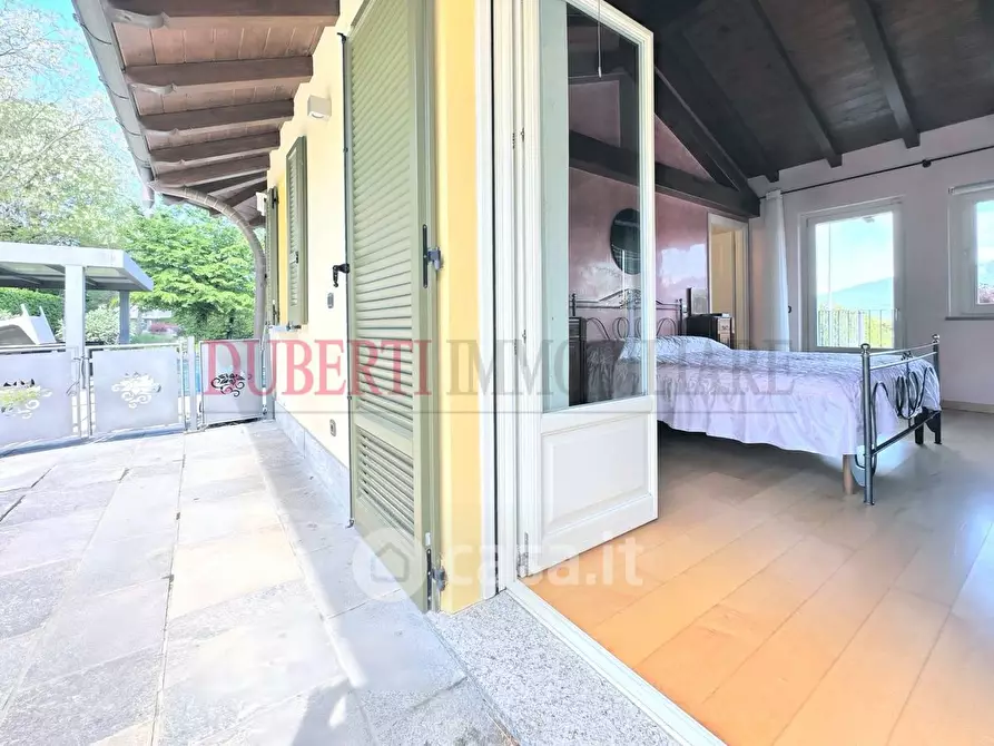 Immagine 20 di Villa in vendita  in Via Giosuè Carducci a Bodio Lomnago