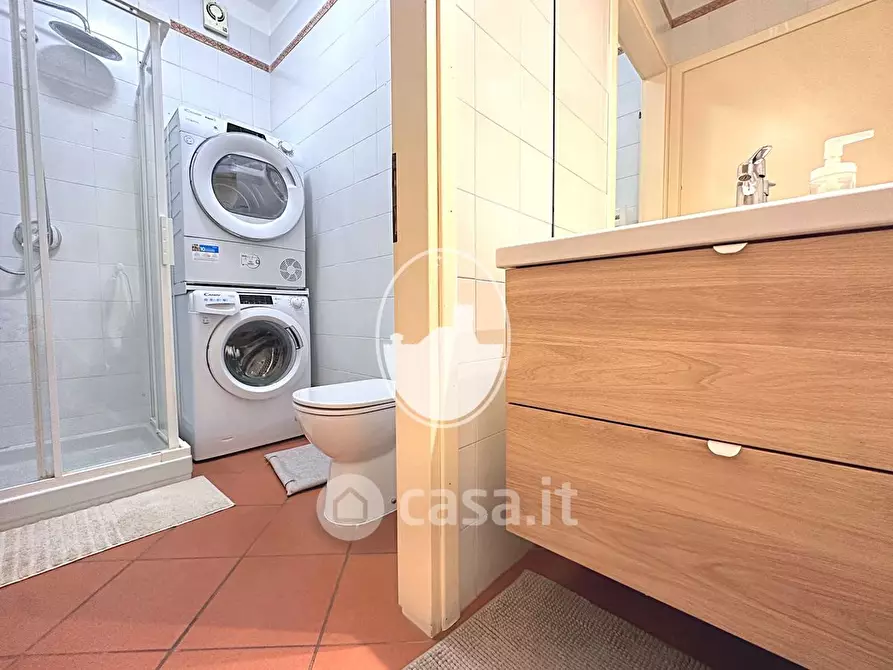 Immagine 15 di Appartamento in vendita  in Via Robarello a Varese