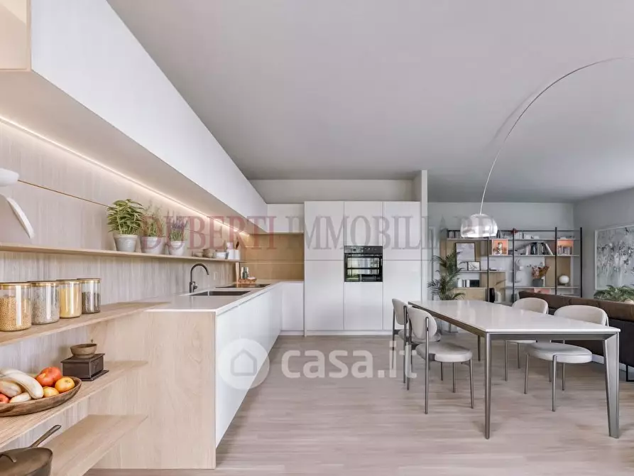 Immagine 9 di Villa in vendita  in Via Montello 1 a Varese