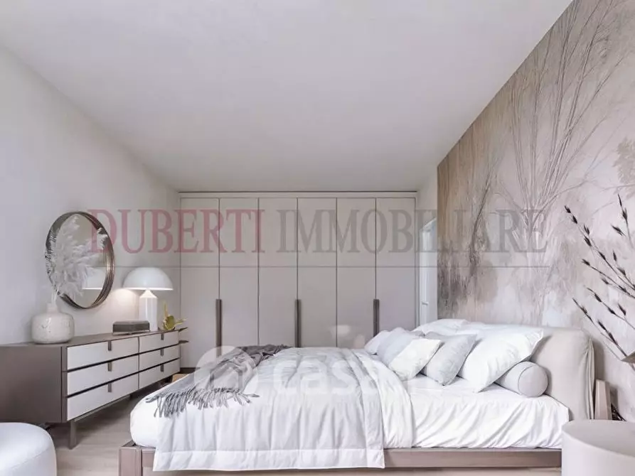 Immagine 11 di Villa in vendita  in Via Montello a Varese