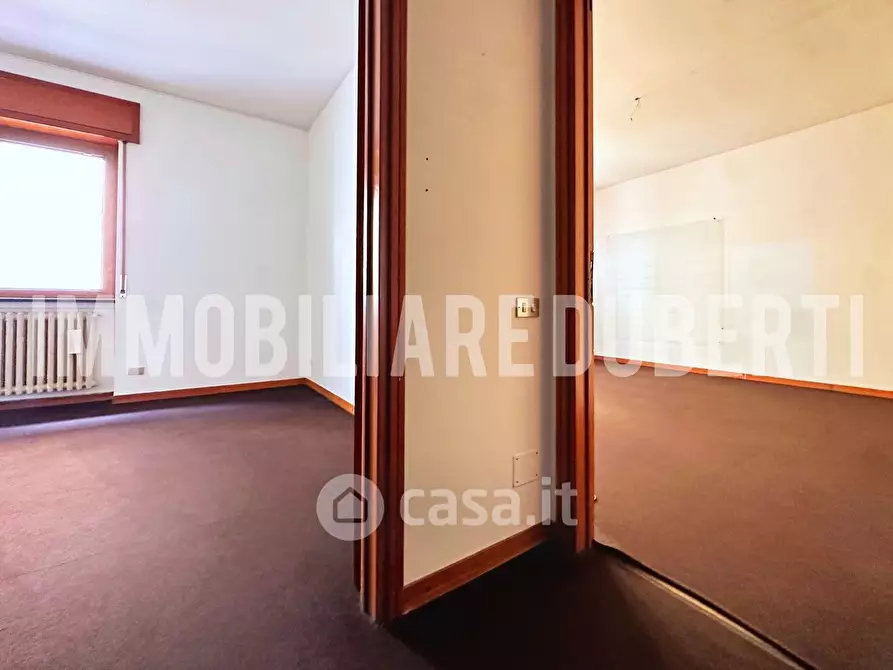 Immagine 12 di Attività commerciale in vendita  in Piazza del Podestà a Varese