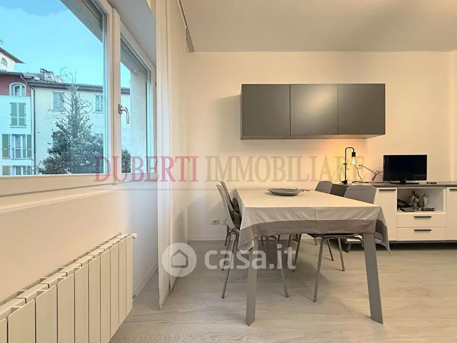 Immagine 3 di Appartamento in vendita  in Via Felice Cavallotti a Varese