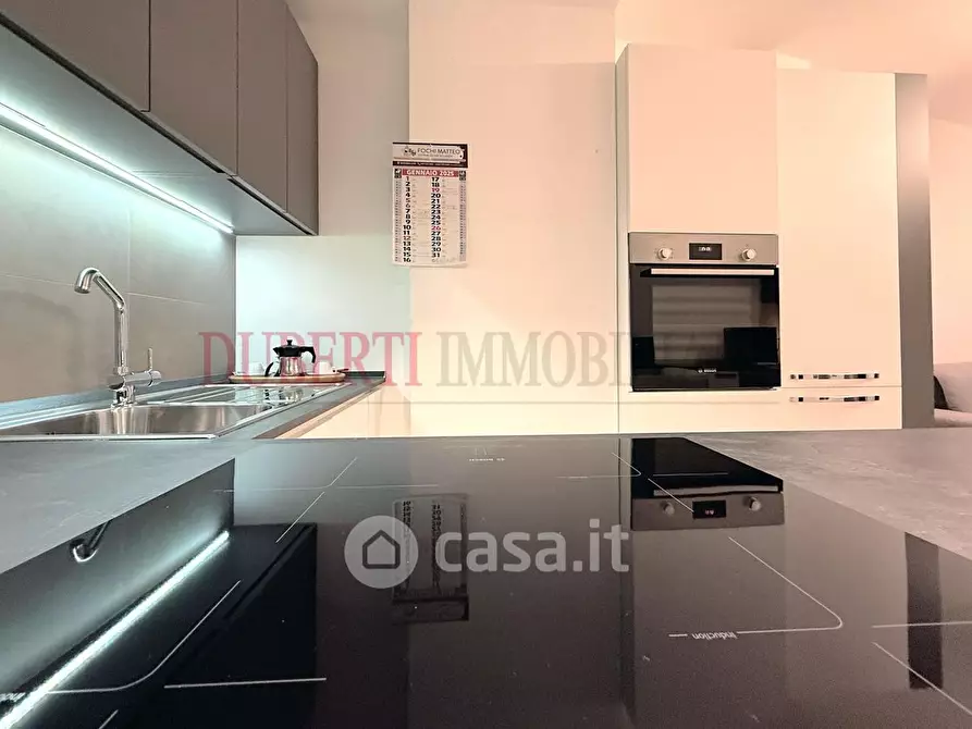 Immagine 5 di Appartamento in vendita  in Via Felice Cavallotti a Varese