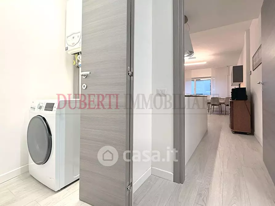 Immagine 9 di Appartamento in vendita  in Via Felice Cavallotti a Varese