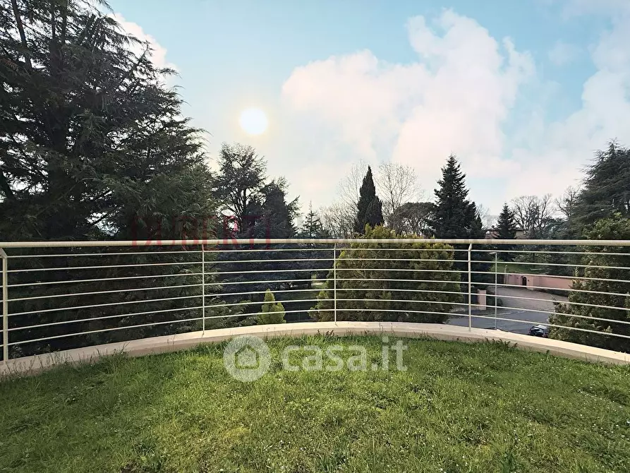 Immagine 16 di Villa in vendita  in Via Torquato Tasso 5 a Varese