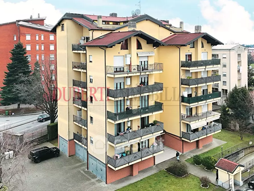 Immagine 2 di Ufficio in vendita  in Via Tagliamento a Gallarate