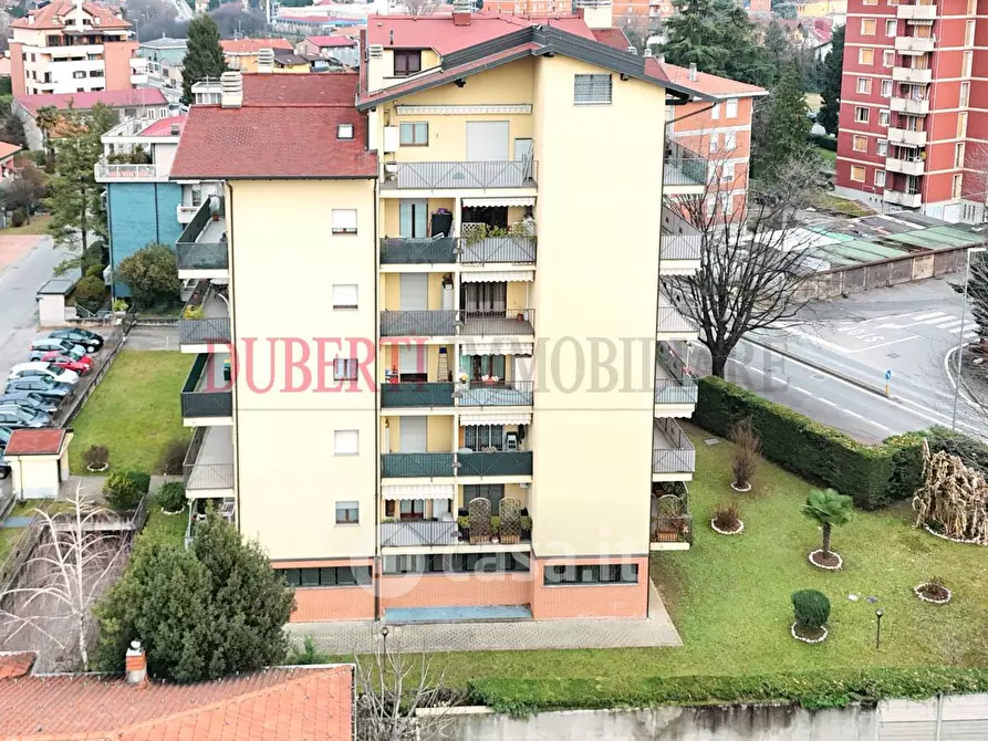 Immagine 3 di Ufficio in vendita  in Via Tagliamento a Gallarate