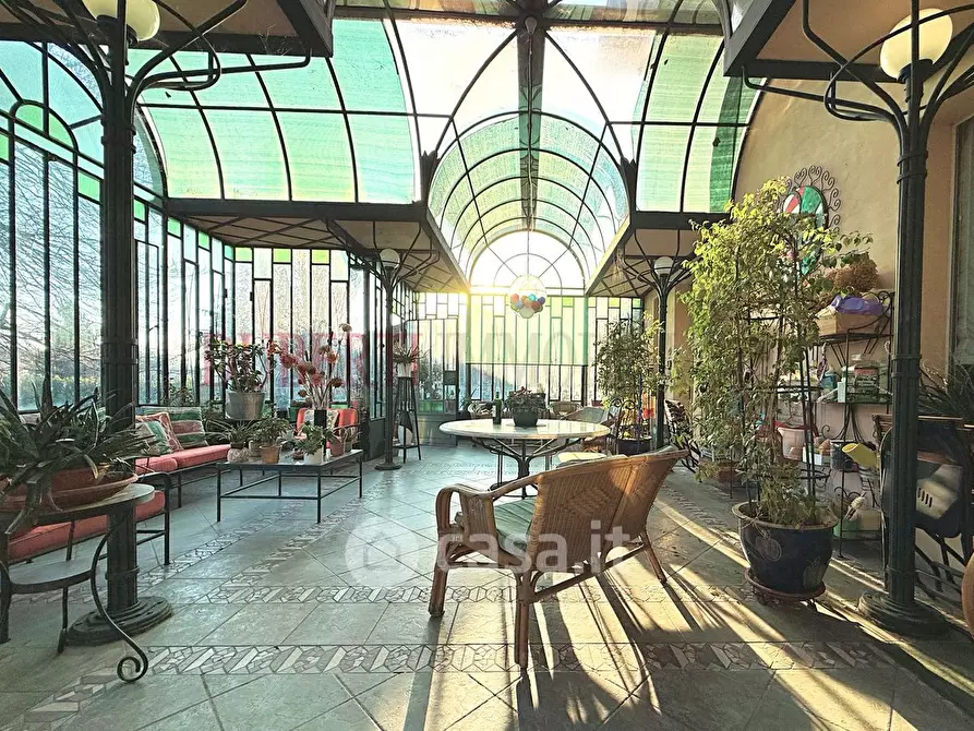 Immagine 10 di Villa in vendita  in Via Gazza a Castronno