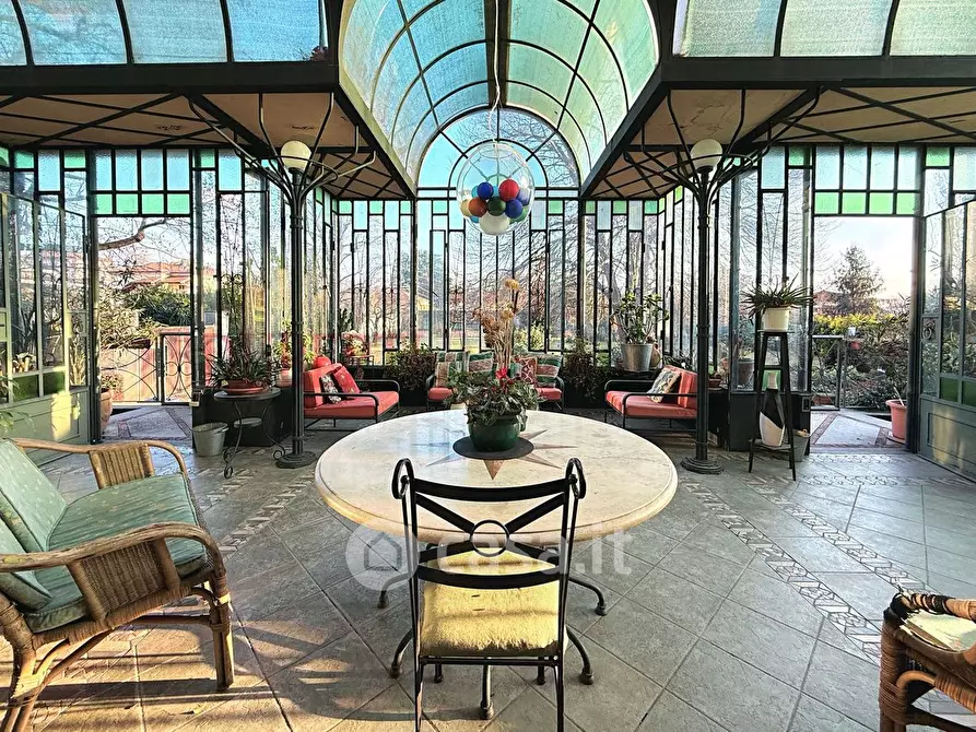 Immagine 11 di Villa in vendita  in Via Gazza a Castronno