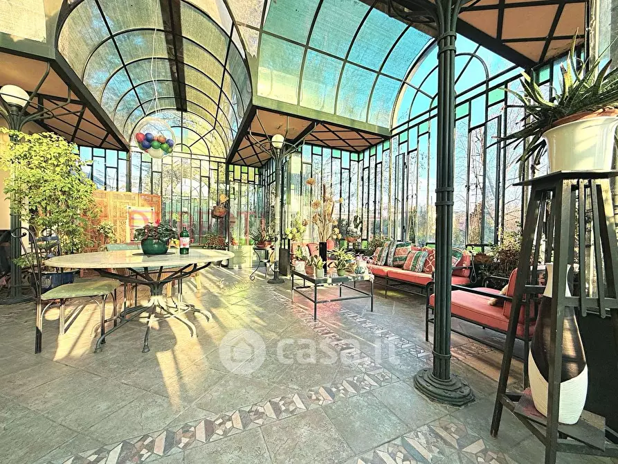 Immagine 12 di Villa in vendita  in Via Gazza a Castronno