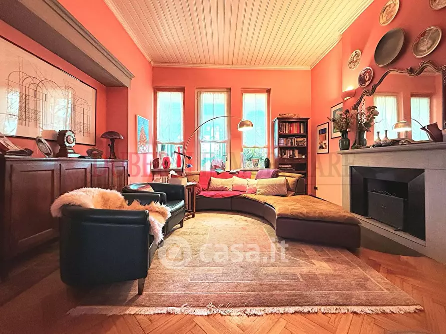 Immagine 19 di Villa in vendita  in Via Gazza a Castronno