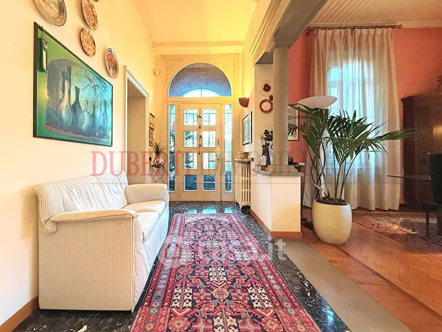 Immagine 23 di Villa in vendita  in Via Gazza a Castronno