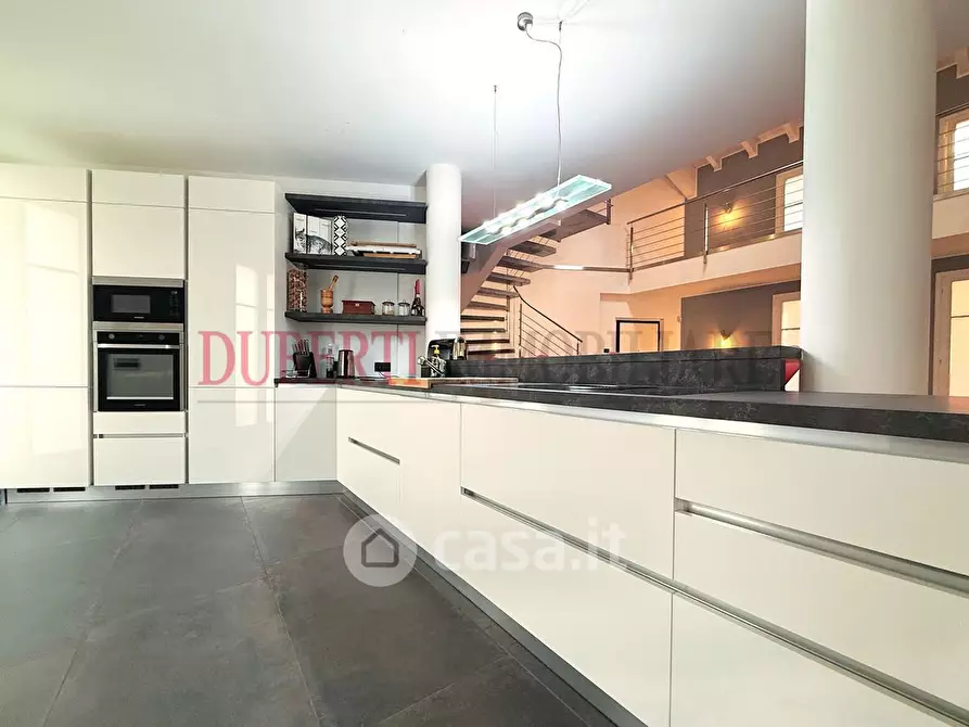 Immagine 13 di Attico in vendita  in Largo Guido Camussi a Gallarate