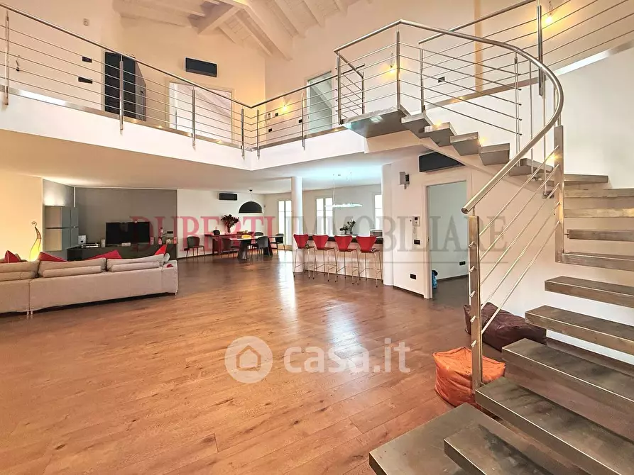 Immagine 2 di Attico in vendita  in Largo Guido Camussi a Gallarate