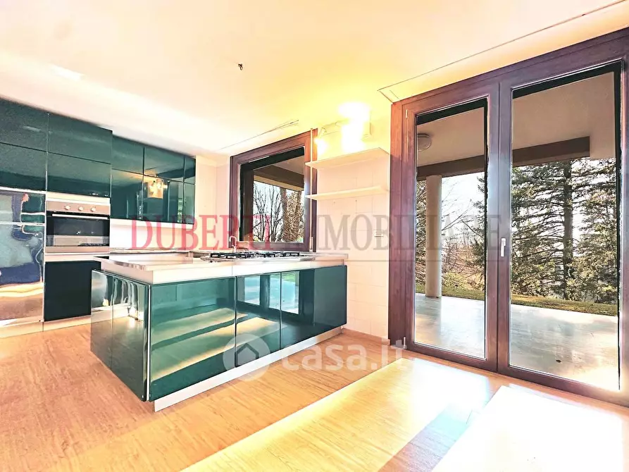 Immagine 7 di Appartamento in vendita  in Via Adda a Varese